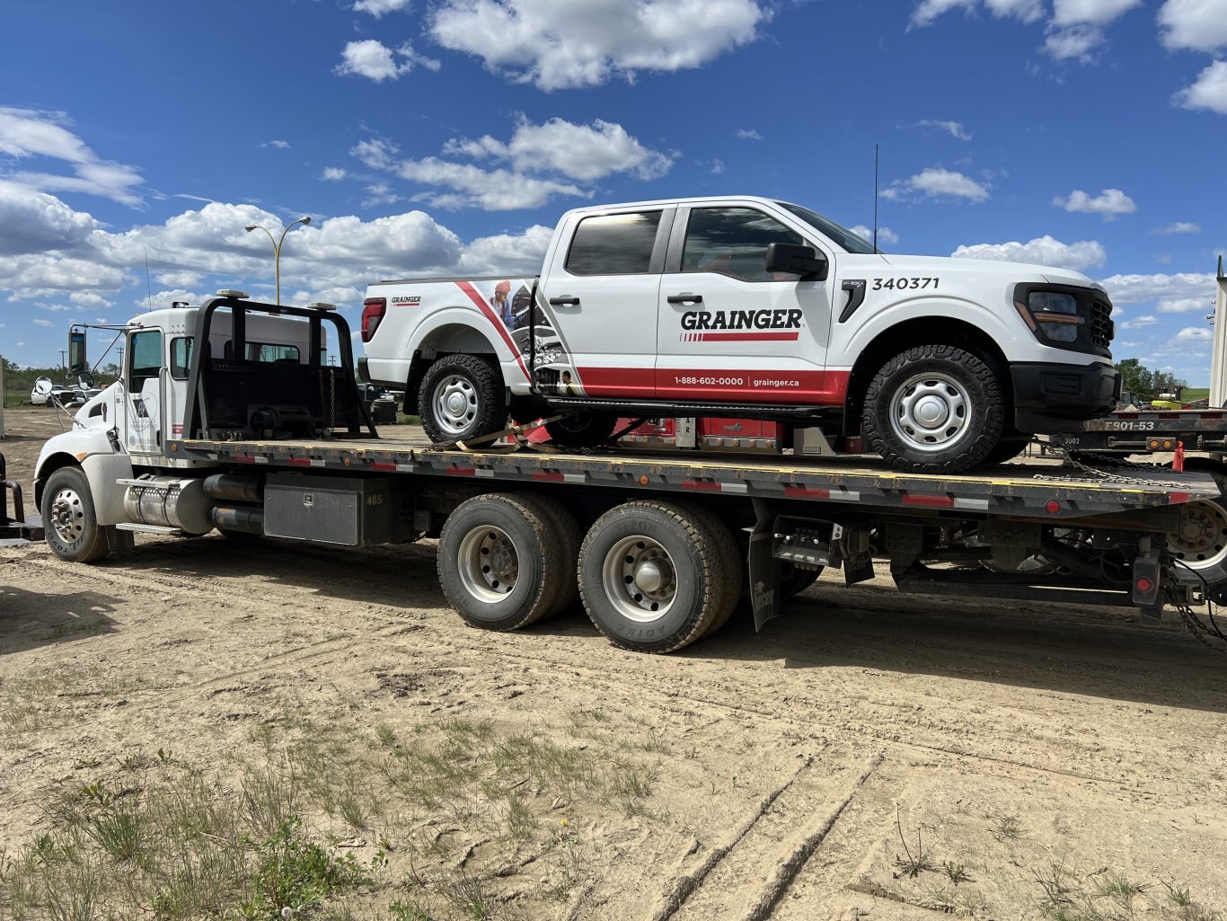 2016 Kenworth T370 Tow Truck with 28ft Rolldeck #8693 JF