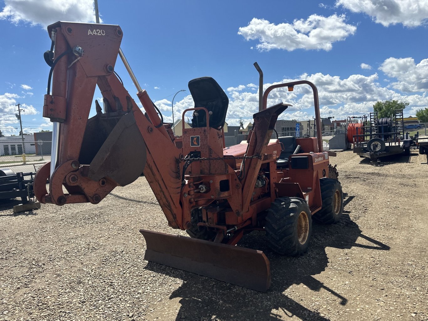 1988 Ditch Witch 4010DD Ride On Trencher #8680 JA