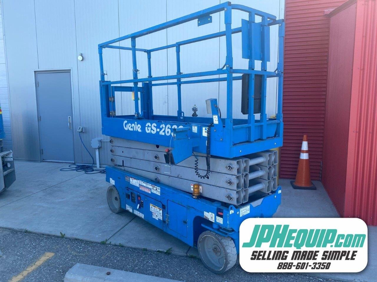 2014 Genie 2632 Scissor Lift - #8859 AS