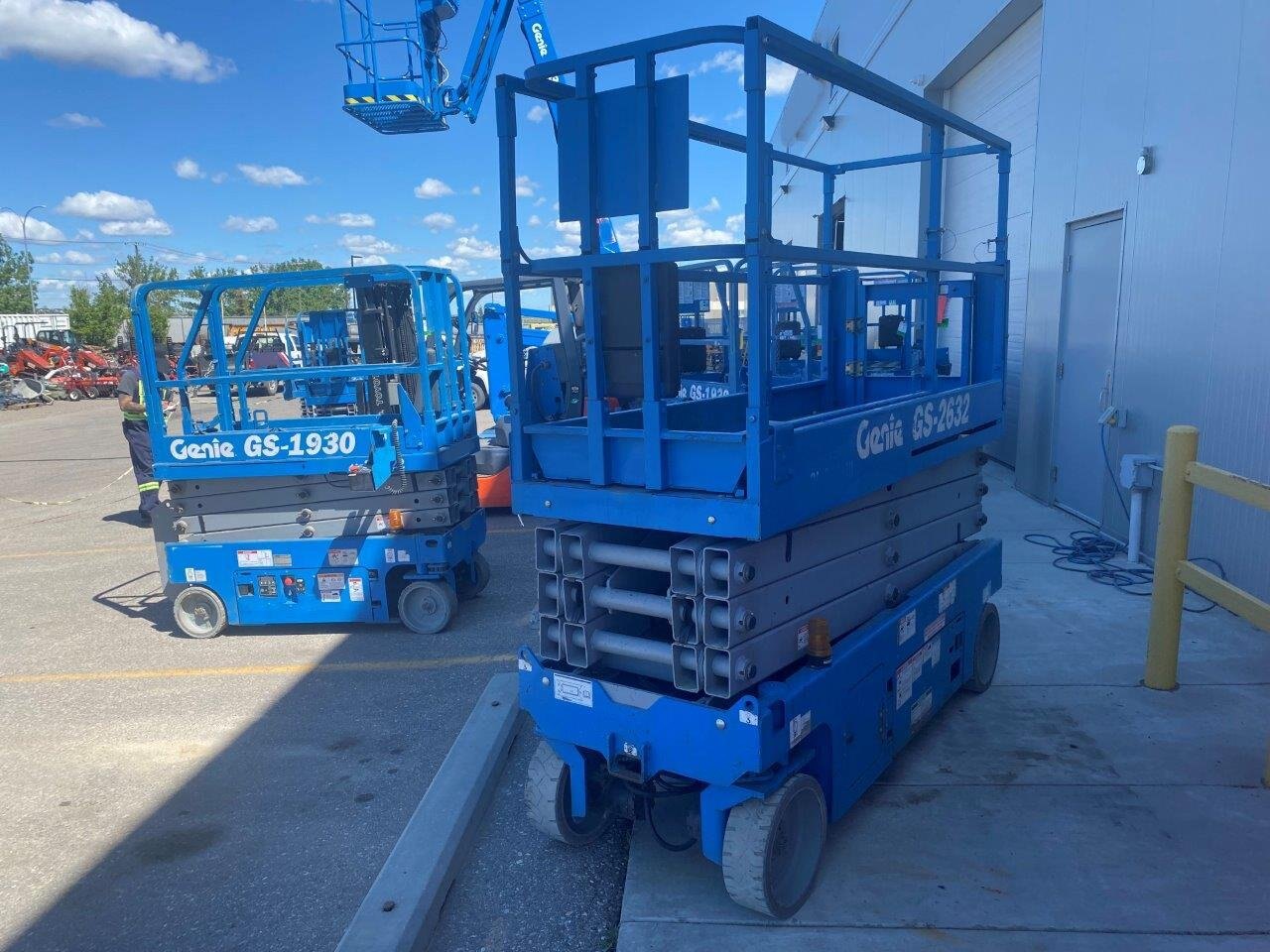 2014 Genie 2632 Scissor Lift #8859 AS