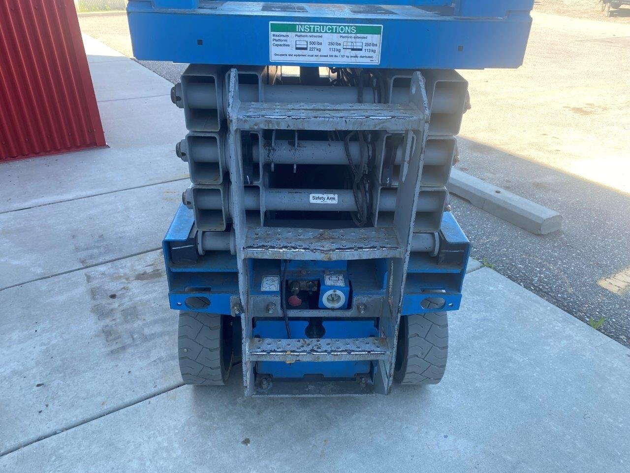 2014 Genie 2632 Scissor Lift #8859 AS