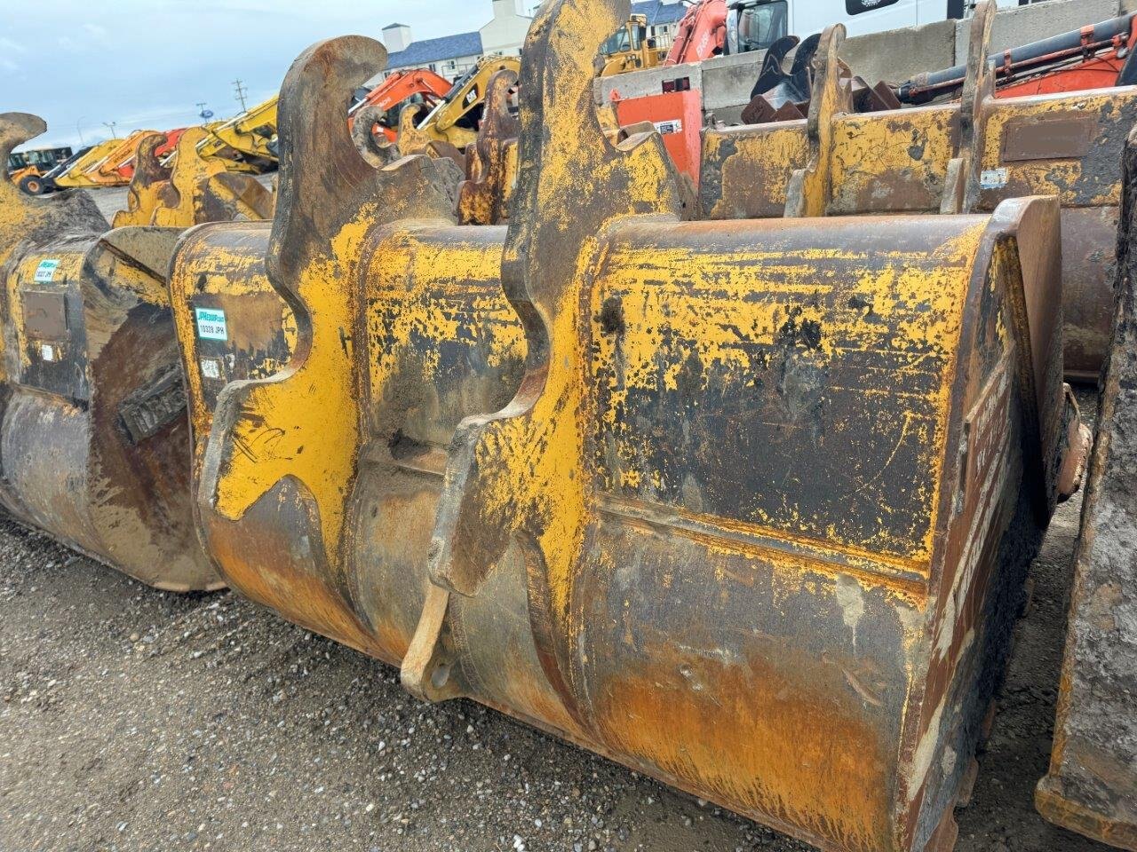 400 Series Excavator Clean Up Bucket 84 inch #10328 JPH