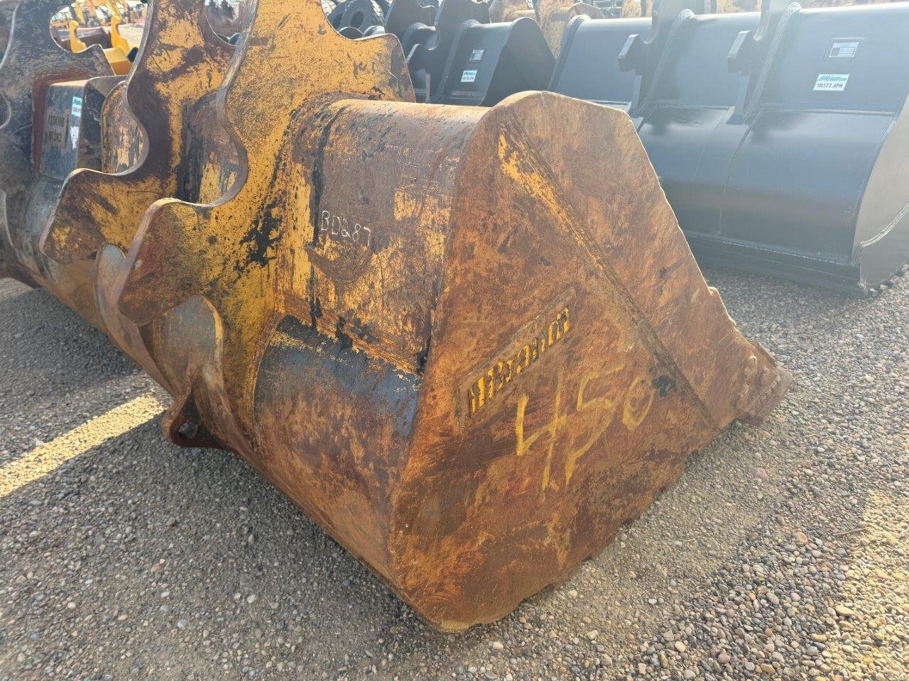 400 Series Excavator Clean Up Bucket 84 inch #10348 JPH