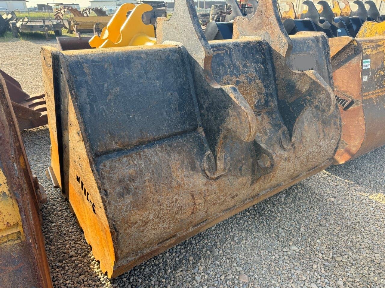 400 Series Excavator Clean Up Bucket 84 inch #10350 JPH