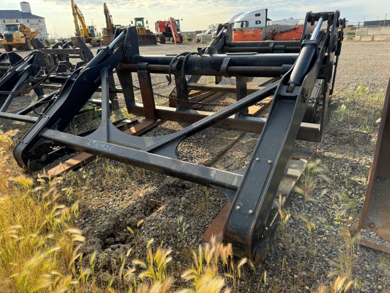 Pipe Grapple 120 inch Carriage 72 inch forks #10353 JPH