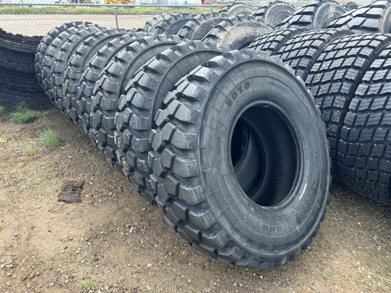 17.5R25 GCB5 L4 Radial Tires - #8861 JPH