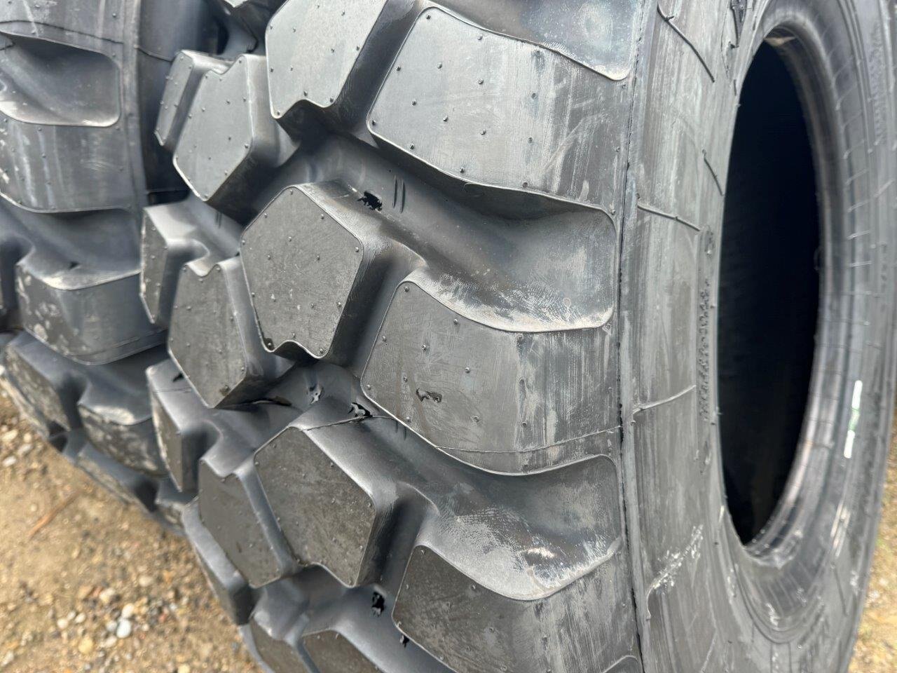 17.5R25 GCB5 L4 Radial Tires #8861 JPH