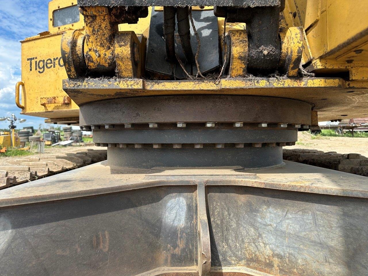 2008 Tigercat 860 Track Feller Buncher #8866 JA