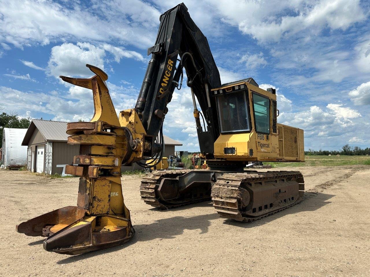 2008 Tigercat 860 Track Feller Buncher #8866 JA