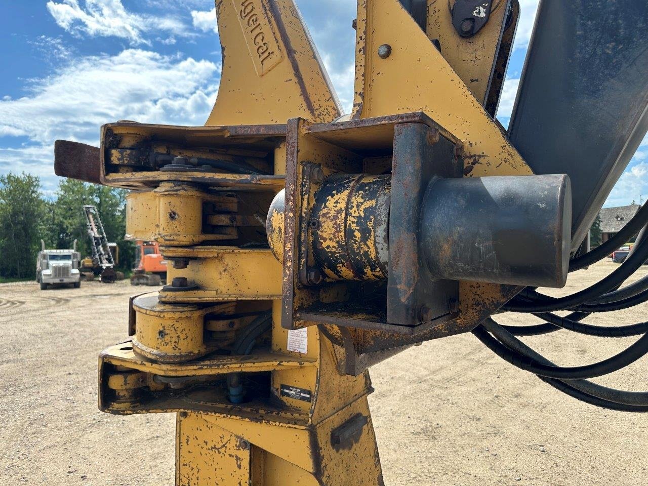 2008 Tigercat 860 Track Feller Buncher #8866 JA