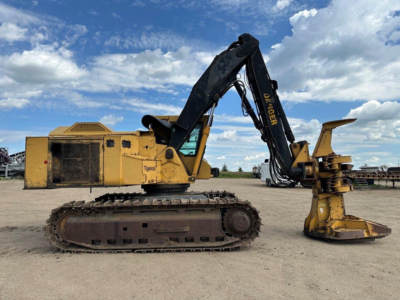 2008 Tigercat 860 Track Feller Buncher #8866 JA