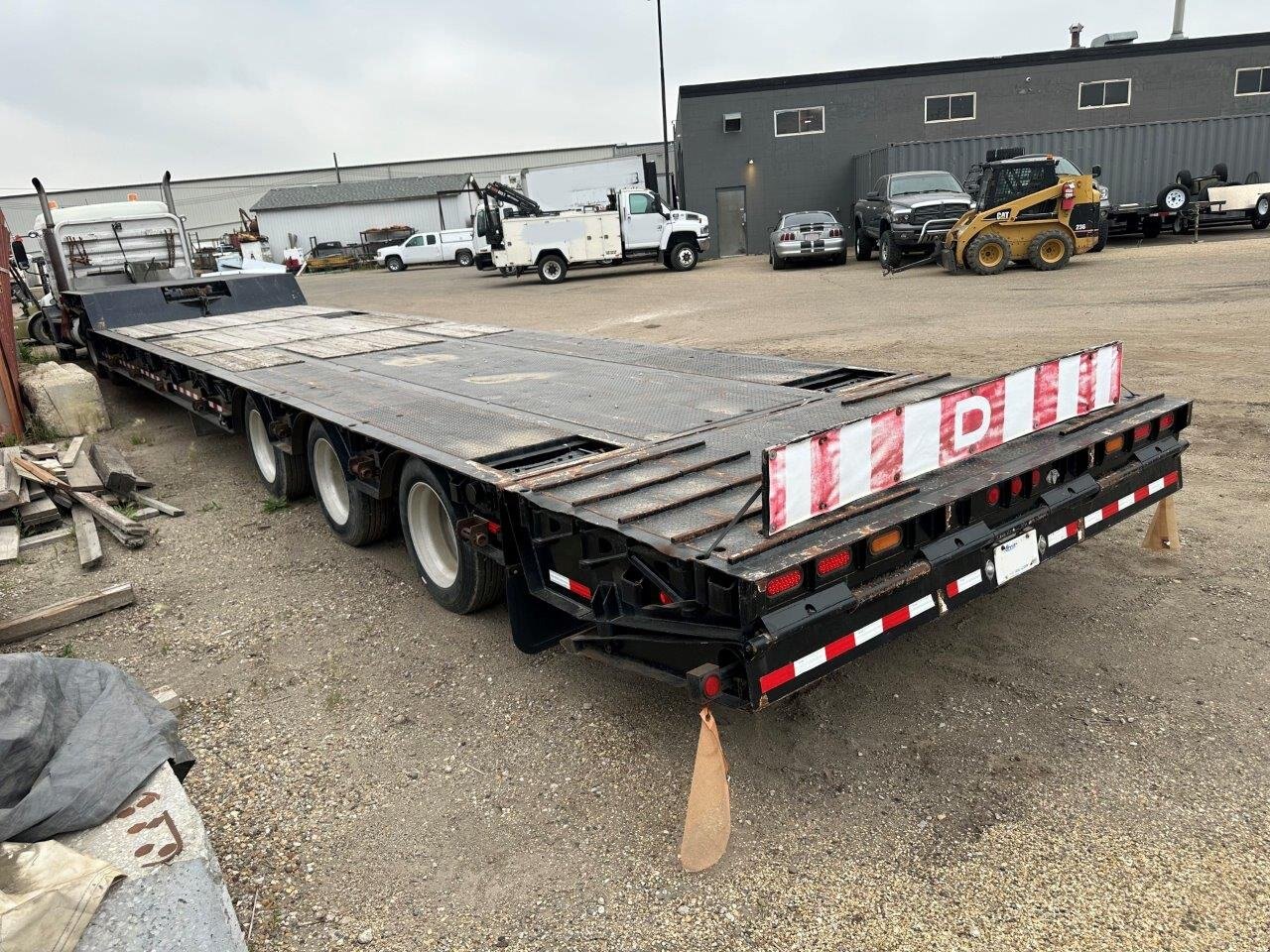 2001 Doepker Series 1 Commercial Trailer Drop Deck W/ Flips #8869 JA