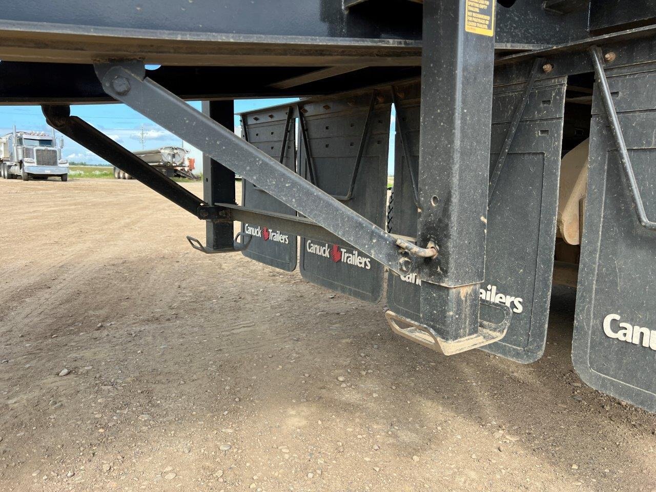 2022 Canuck R12 3500 Triaxle End Dump Trailer #8873 JF