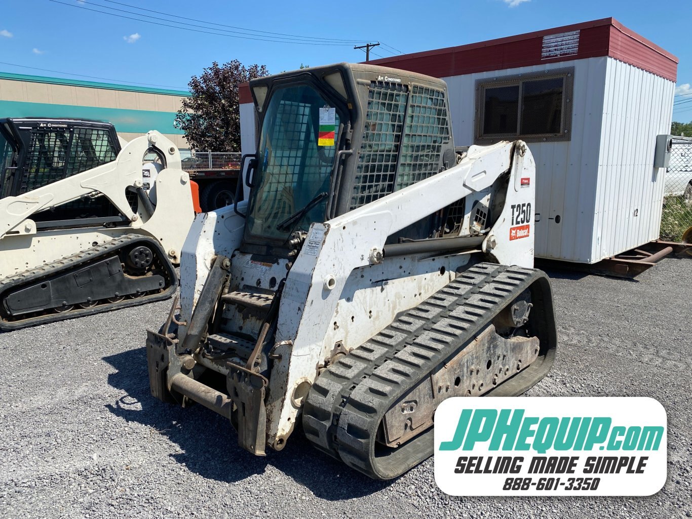 2009 Bobcat T250 Skid Steer - #8904 BP