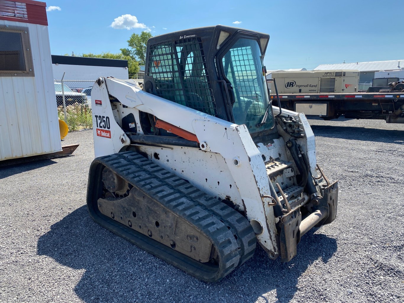 2009 Bobcat T250 Skid Steer #8904 BP