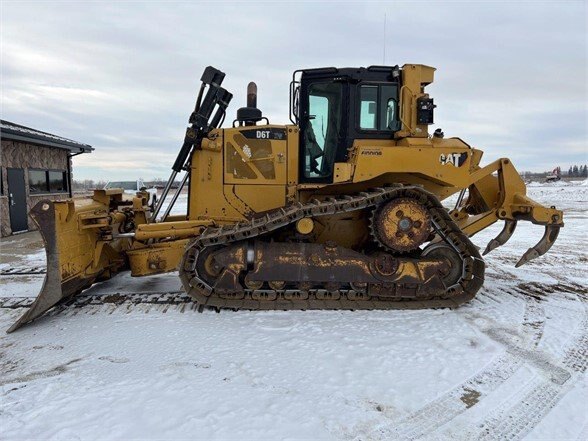 2011 Cat D6T XW Dozer with Multishank ripper #8814 JF