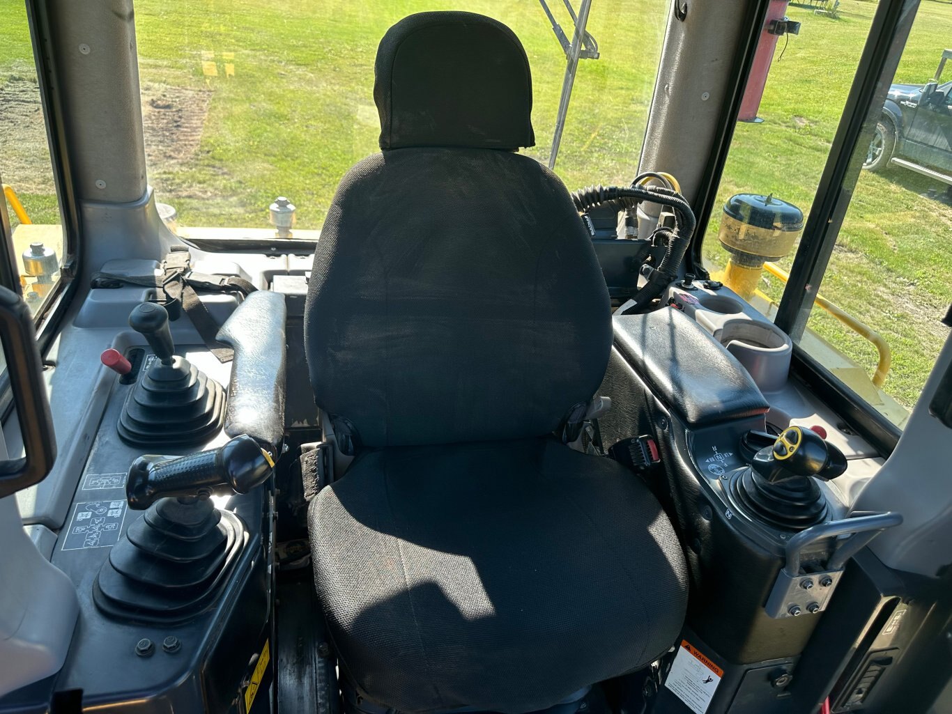 2017 Komatsu  D65PX 18 Crawler Dozer #8906 JA