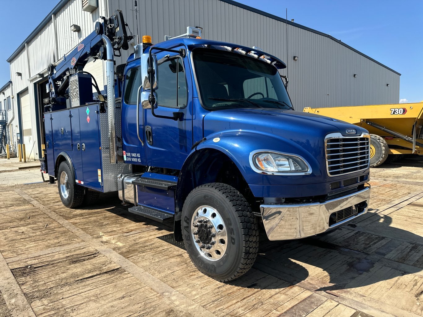 2014 Freightliner M2 106 Heavy Duty Service Truck #8919 JA