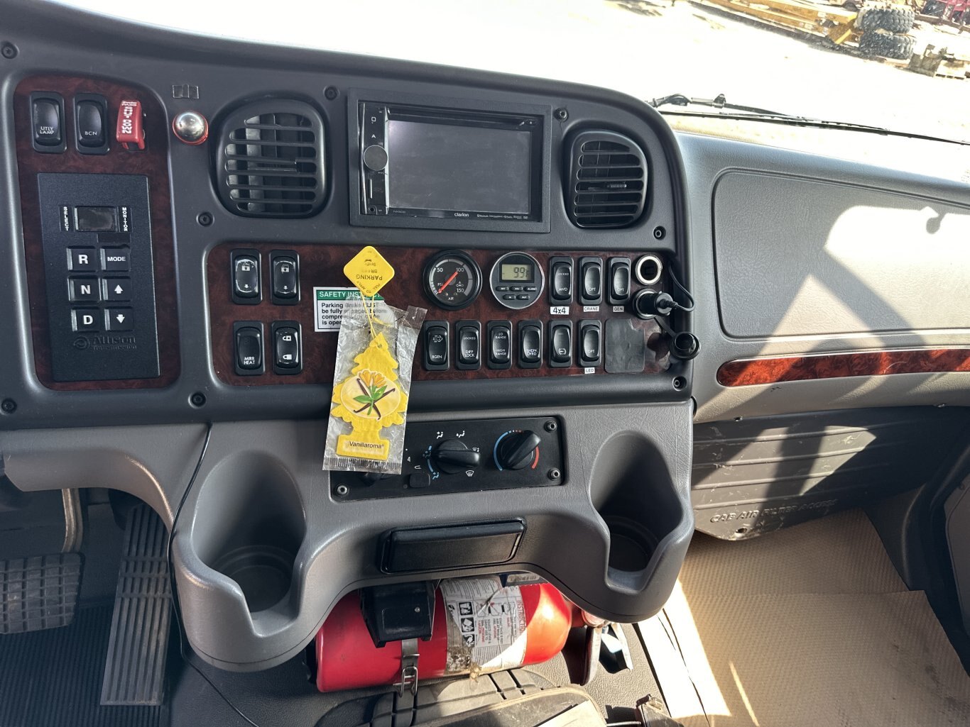 2014 Freightliner M2 106 Heavy Duty Service Truck #8919 JA