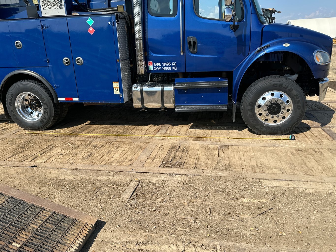 2014 Freightliner M2 106 Heavy Duty Service Truck #8919 JA