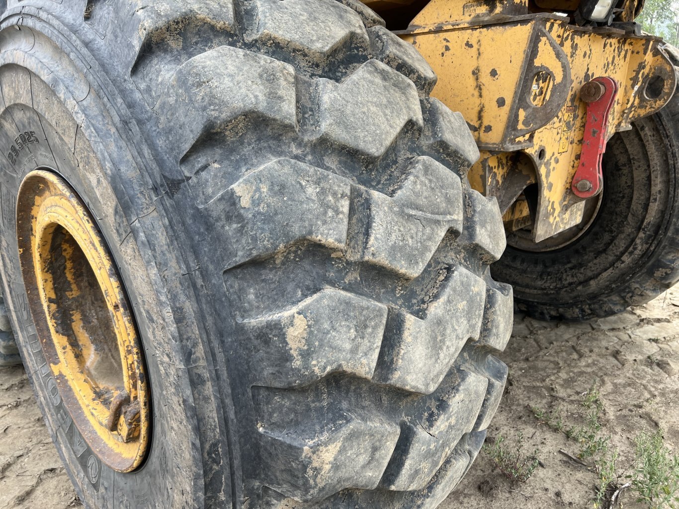 2013 Volvo A40F Articulating Dump Truck #8925 JF