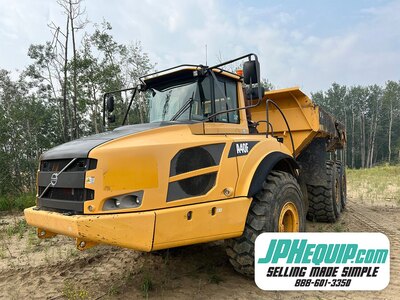 2013 Volvo A40F Articulating Dump Truck #8925 JA