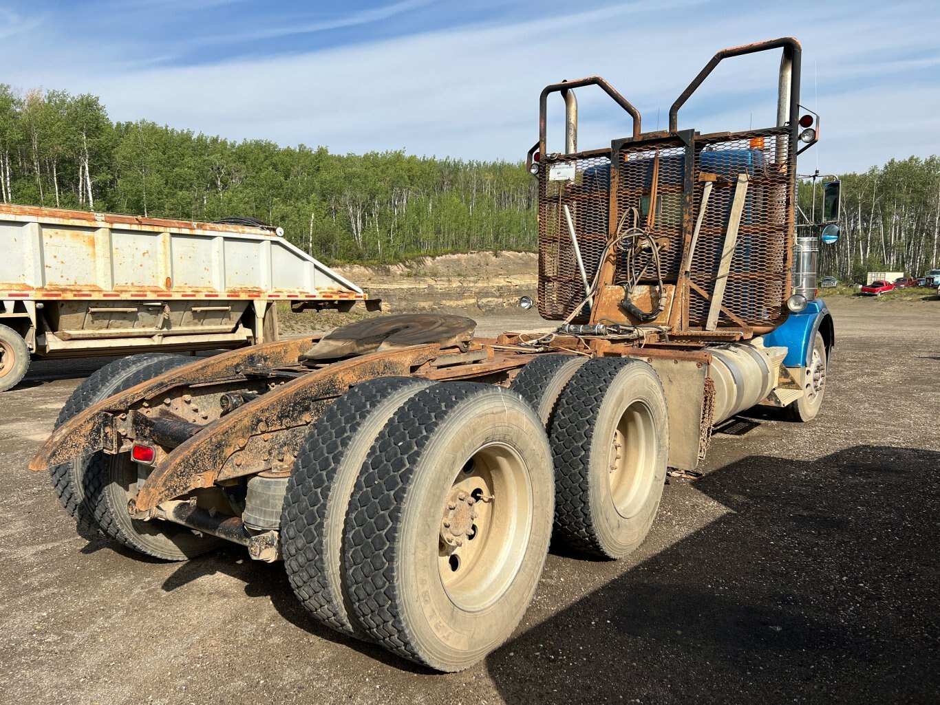 1997 Kenworth T800 Day Cab Tractor with CAT 3406E 8938 JF