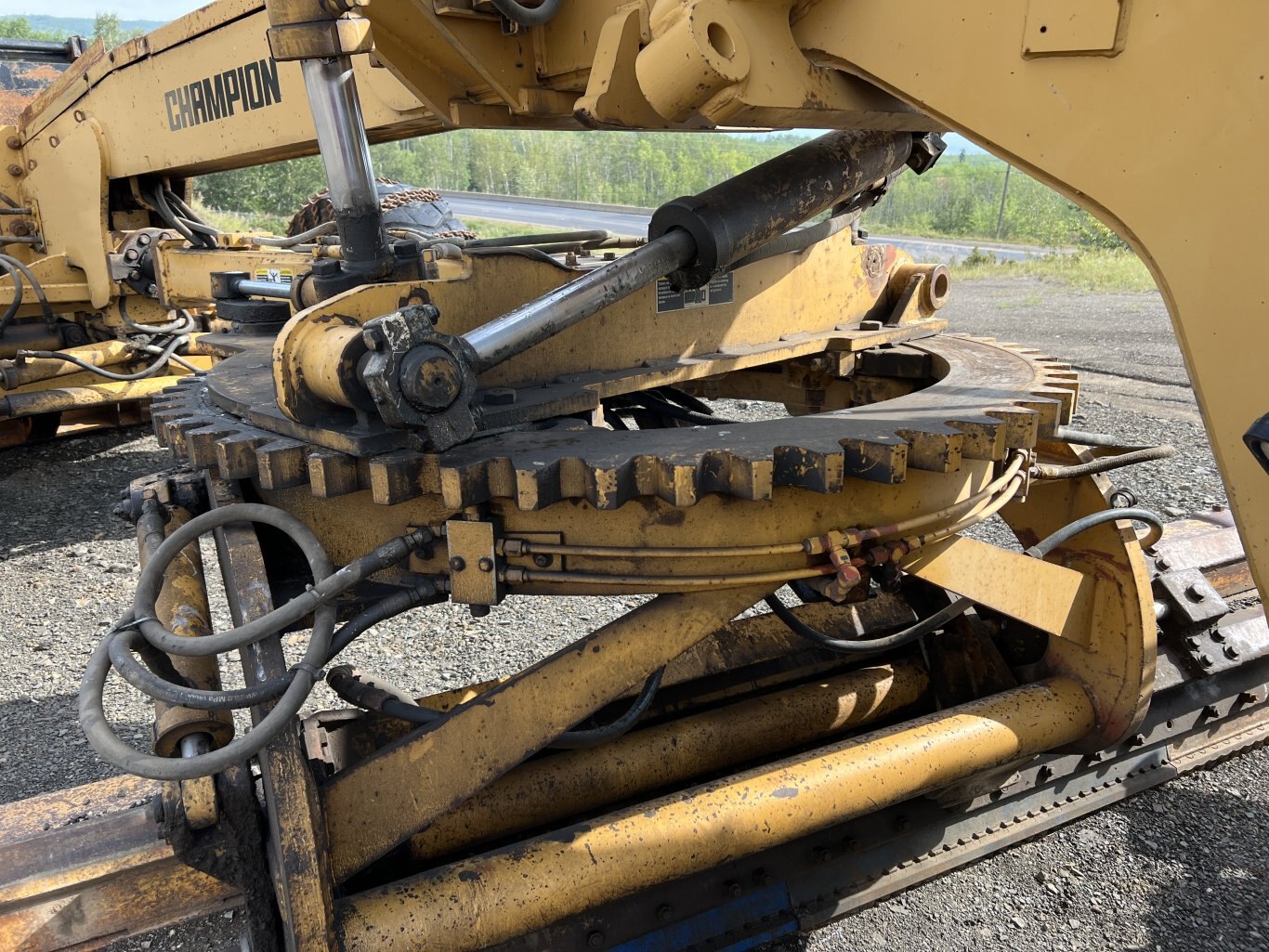 1996 Champion 780A Motorgrader with snow wing and front dozer 8940 JF