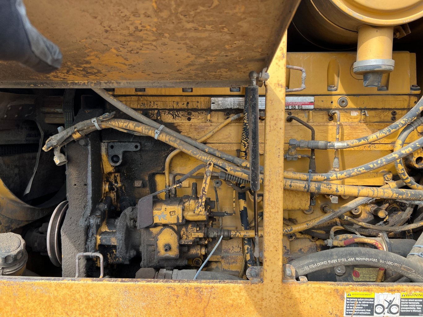 1996 Champion 780A Motorgrader with snow wing and front dozer 8940 JF