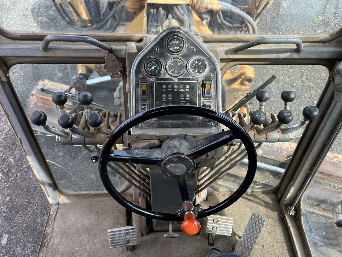 1996 Champion 780A Motorgrader with snow wing and front dozer 8940 JF