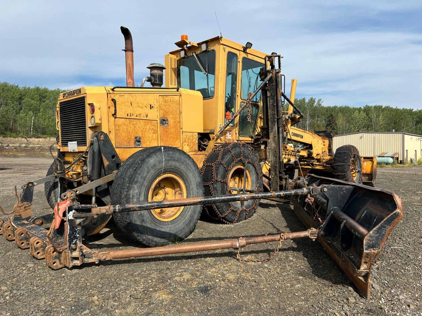 1996 Champion 780A Motorgrader with snow wing and front dozer 8940 JF