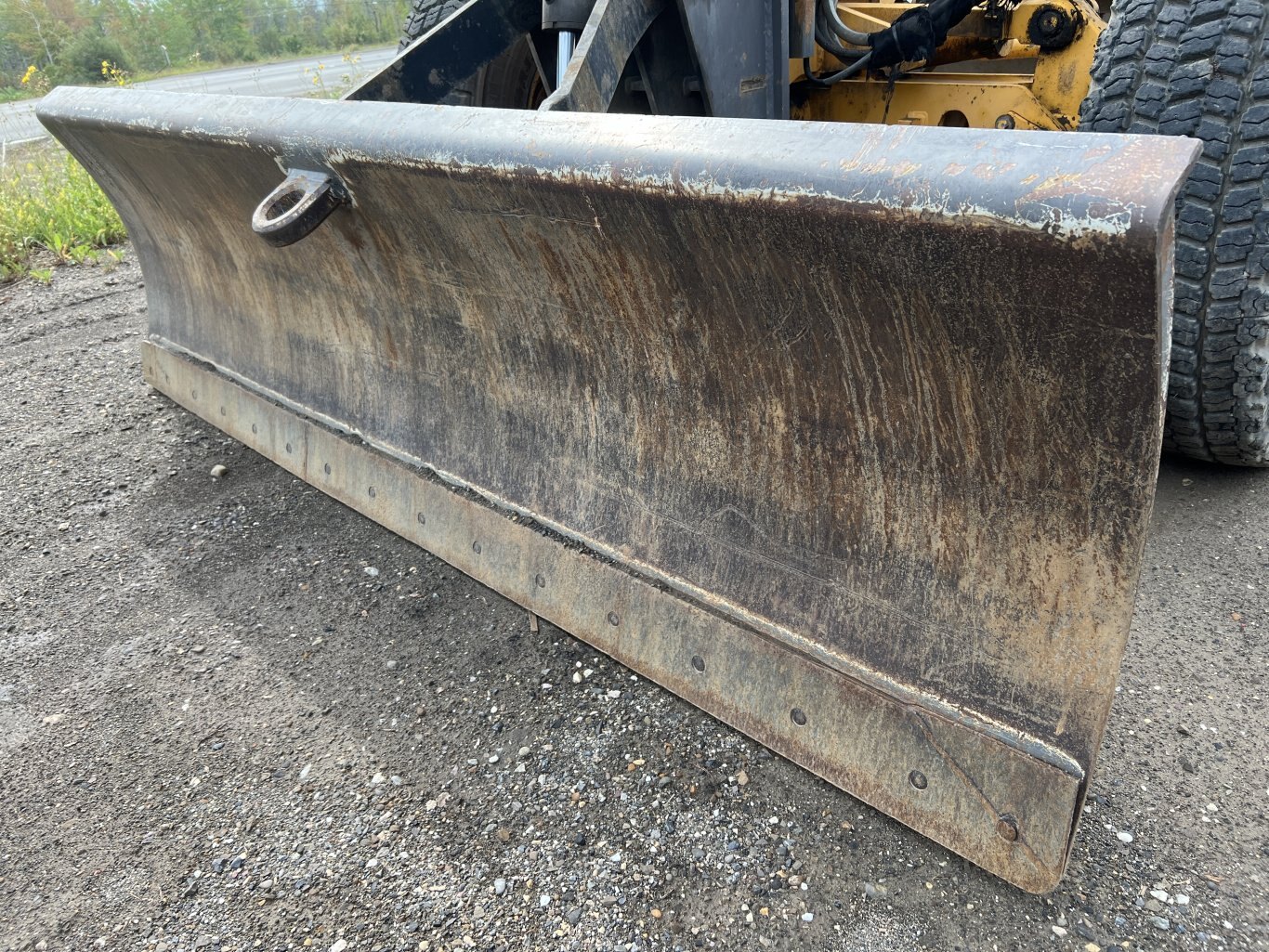 2010 Volvo G976 Motorgrader with snow wing and front dozer 8941 JF