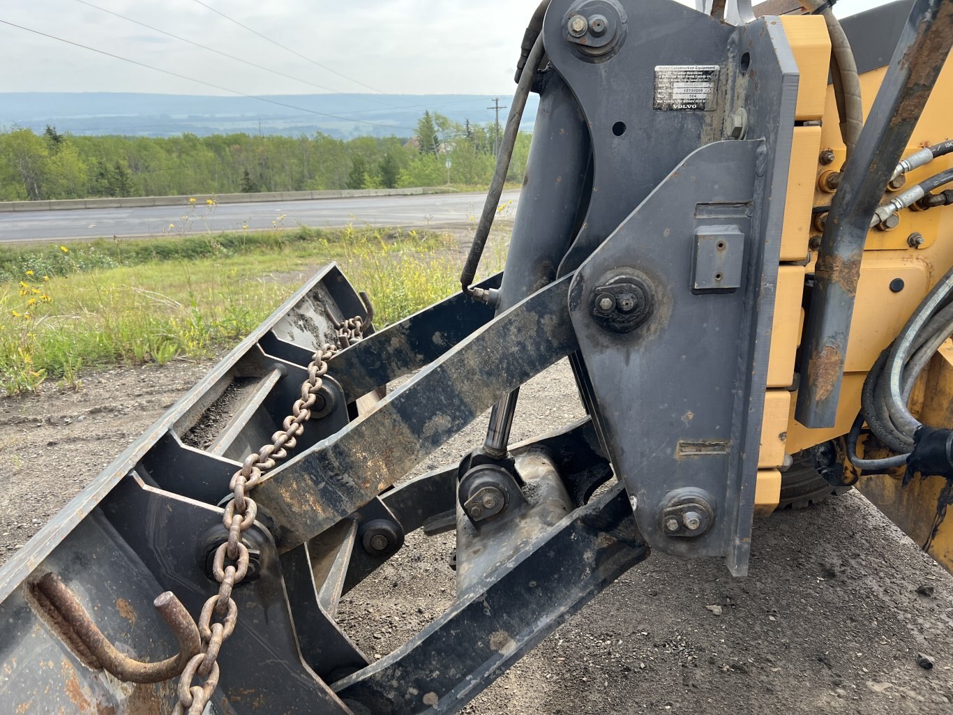 2010 Volvo G976 Motorgrader with snow wing and front dozer 8941 JF