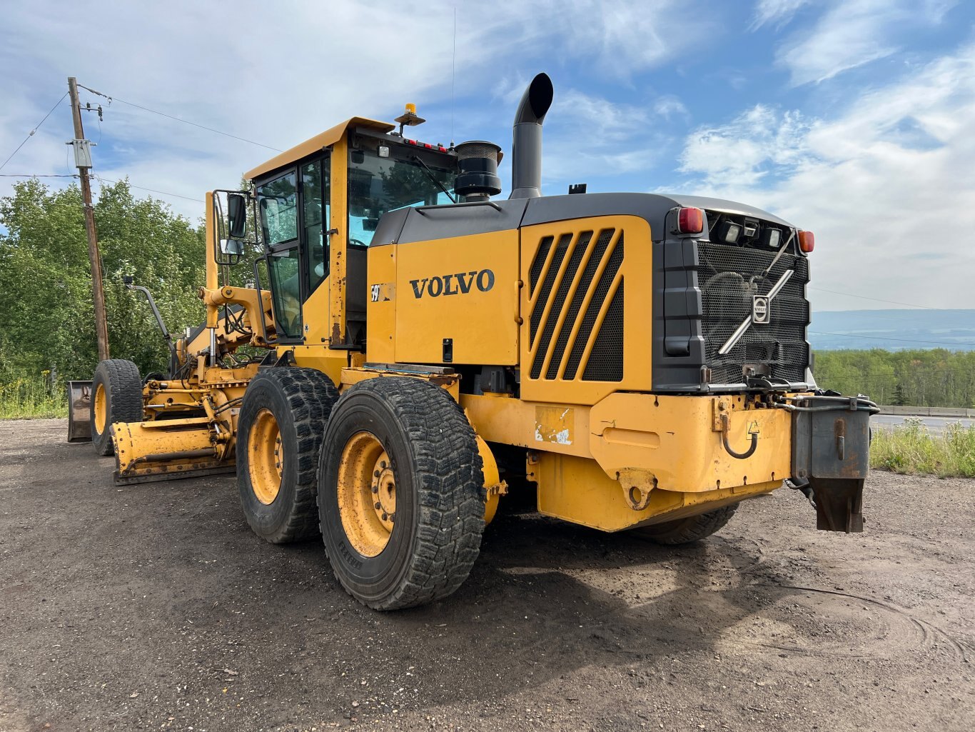 2010 Volvo G976 Motorgrader with snow wing and front dozer 8941 JF