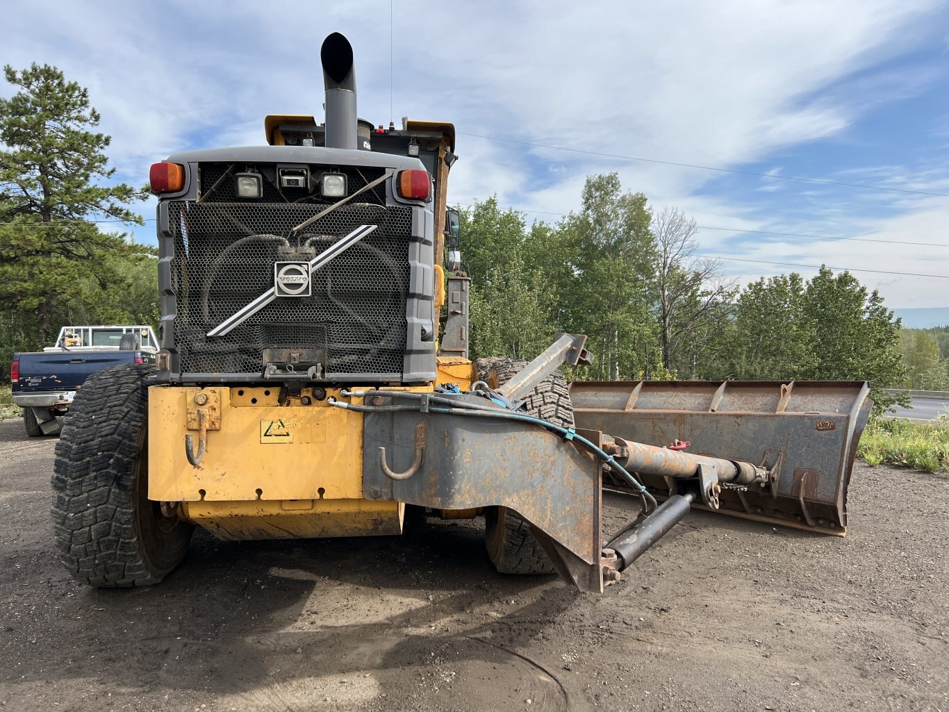 2010 Volvo G976 Motorgrader with snow wing and front dozer 8941 JF