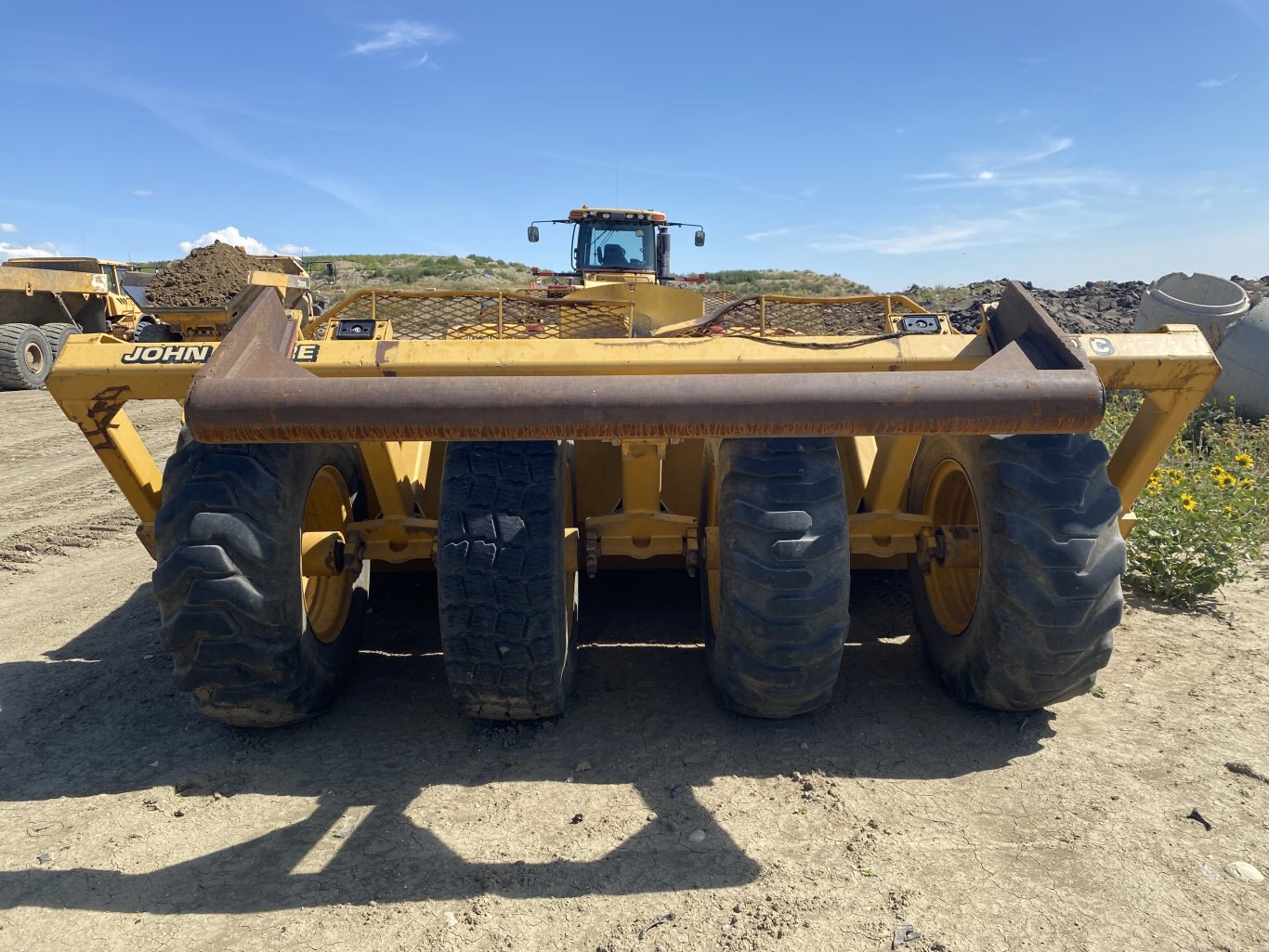 2001 John Deere 1812C Pull Scraper 8946 BP