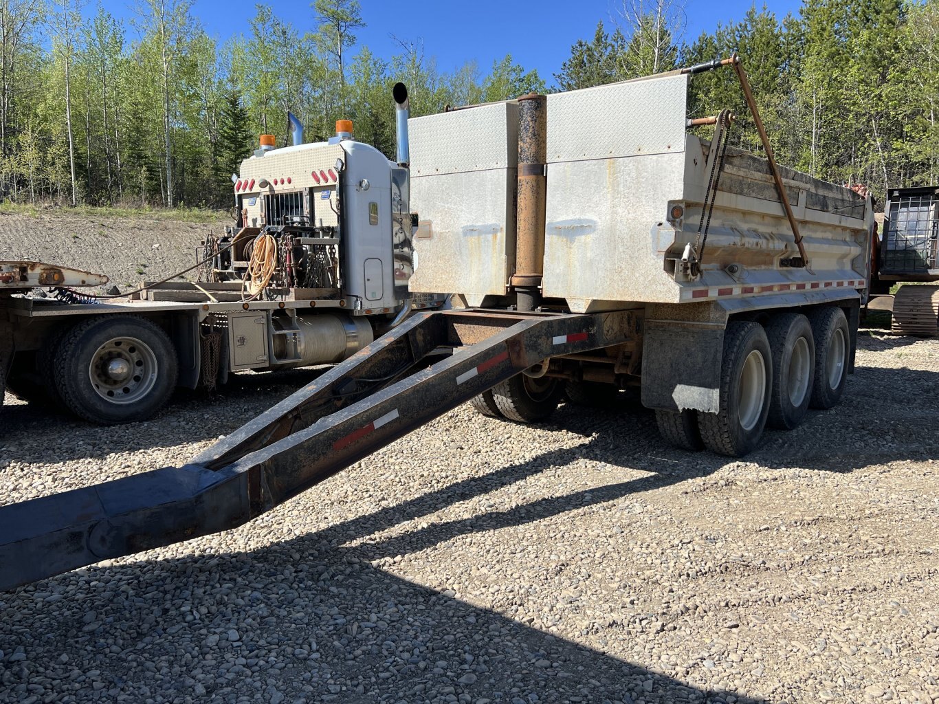 1999 Renn SL1700 Triaxle Gravel Pup Trailer 8615 JF