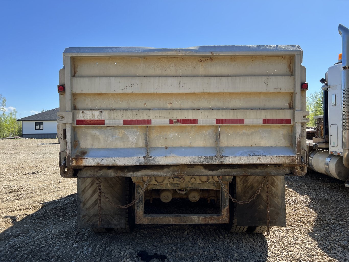 2004 Western Star 4900SA Tandem Dump Truck and 1999 Renn TA Pup 8617 JF