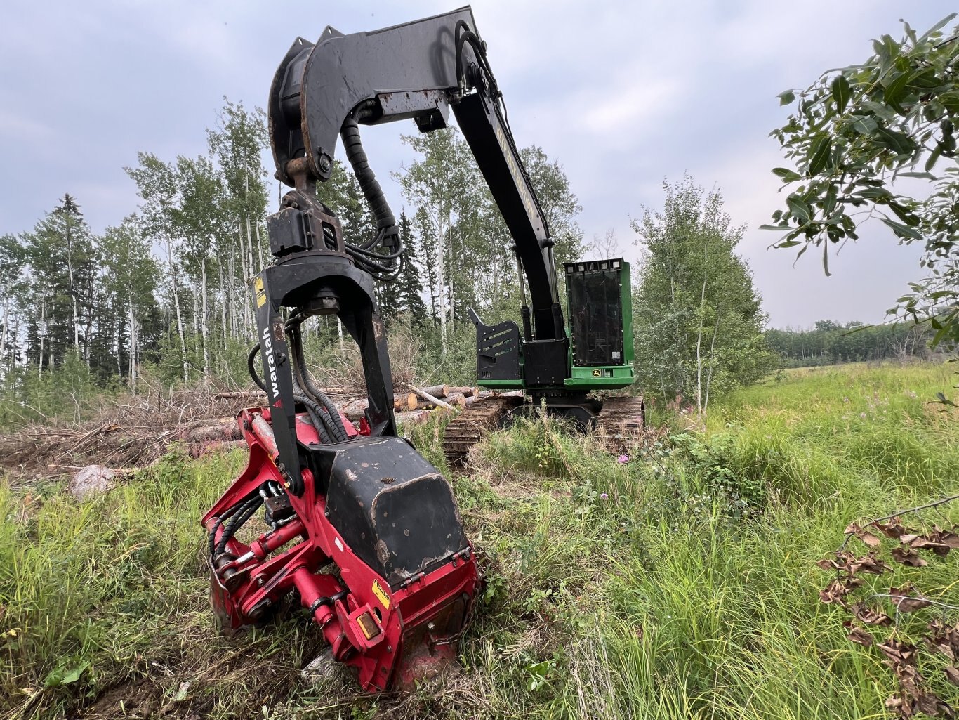 2015 Deere 2154d Processor with 622B 8963 JF