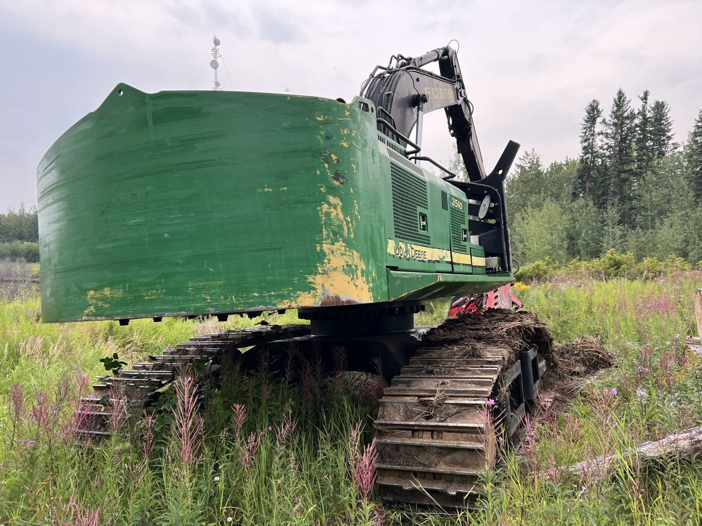 2015 Deere 2154d Processor with 622B 8963 JF