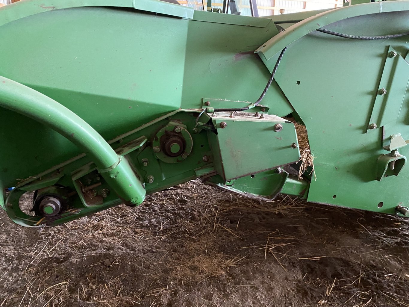 1997 John Deere CTS Self Propelled Rotary Combine 8967 AS