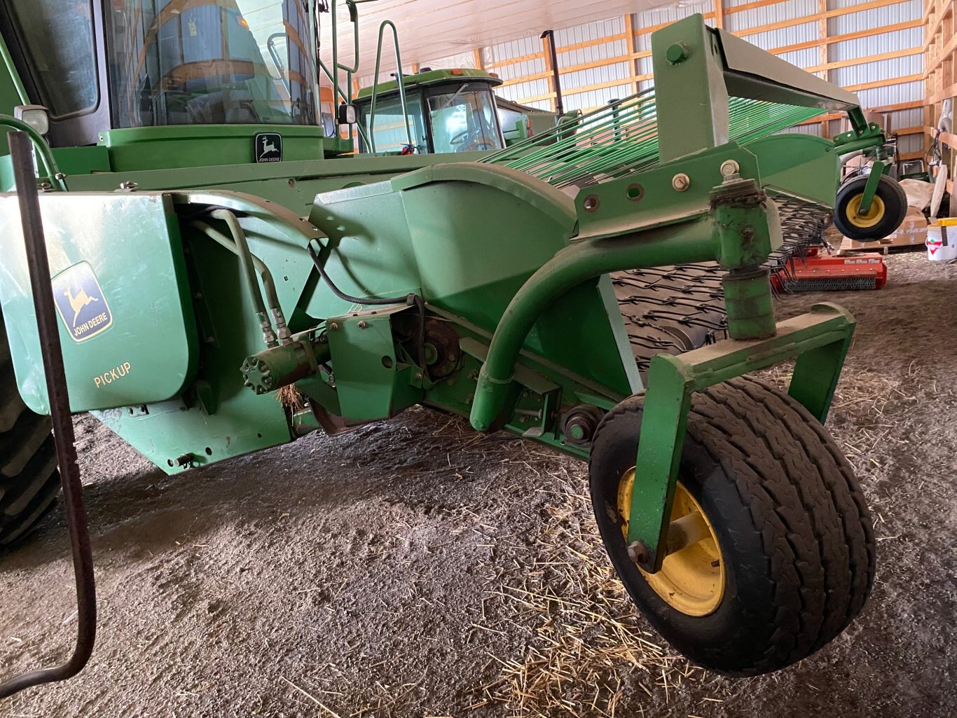 1997 John Deere CTS Self Propelled Rotary Combine 8967 AS