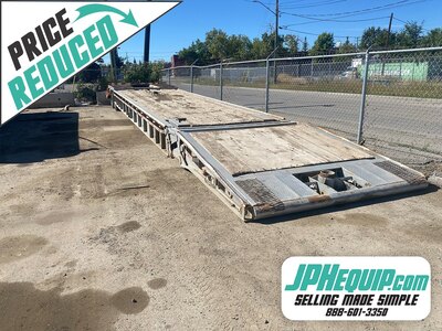 1982 Low B Hydraulic Equipment Tandem Scissor Neck Trailer #8972 AS