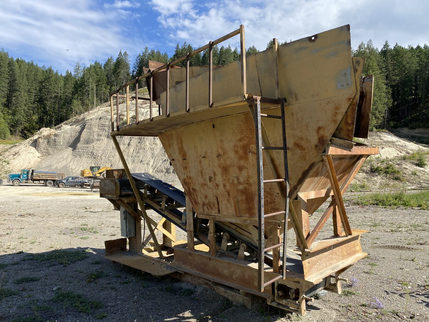 Aggregate Gravel Skid Feeder 8978 AS