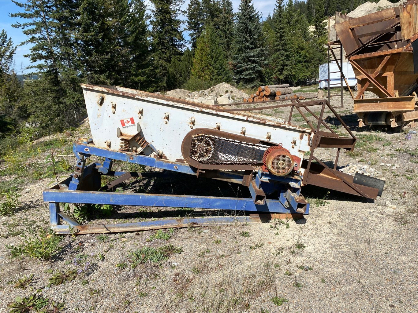 1994 Clemad Buzer Rock and Aggregate Screener 8979 AS