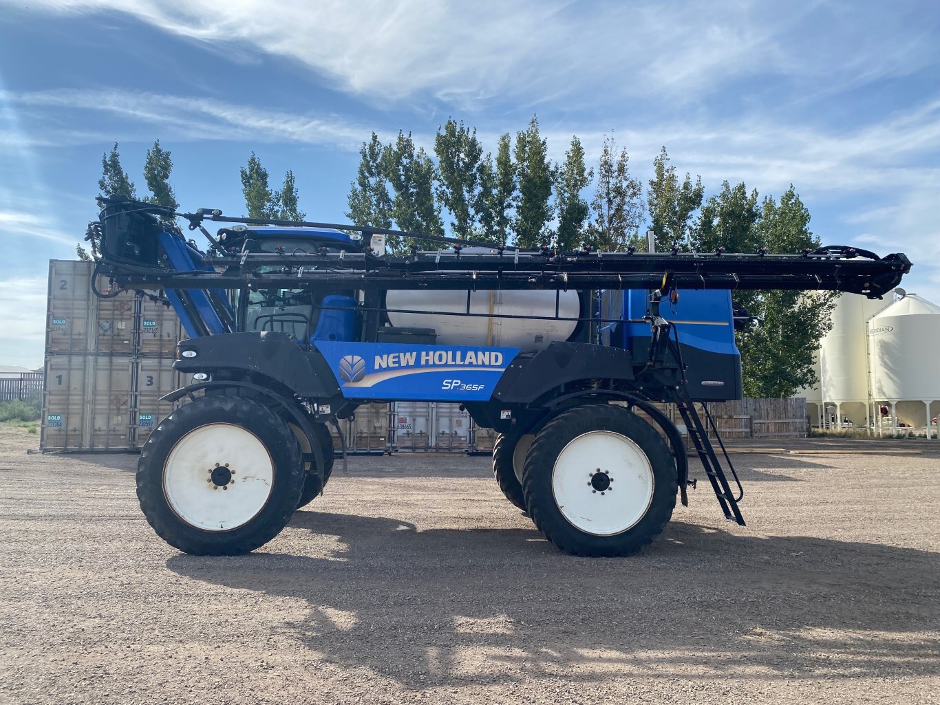 2013 New Holland Guardian SP.365F Sprayer 120 ft Boom 8984 BP