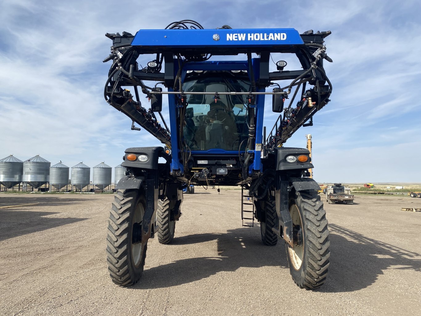 2013 New Holland Guardian SP.365F Sprayer 120 ft Boom 8984 BP