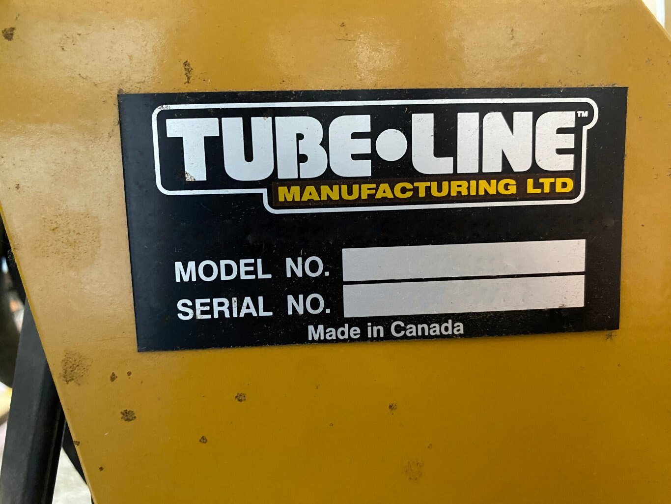 2022 Tube Line BF5000S Round Bale Feeder Unroller 8993 AS