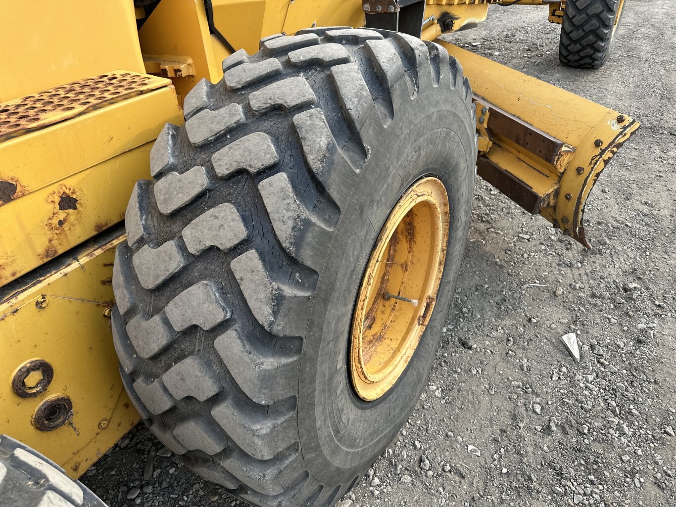 2008 VOLVO G990 Motor Grader 8994 JA