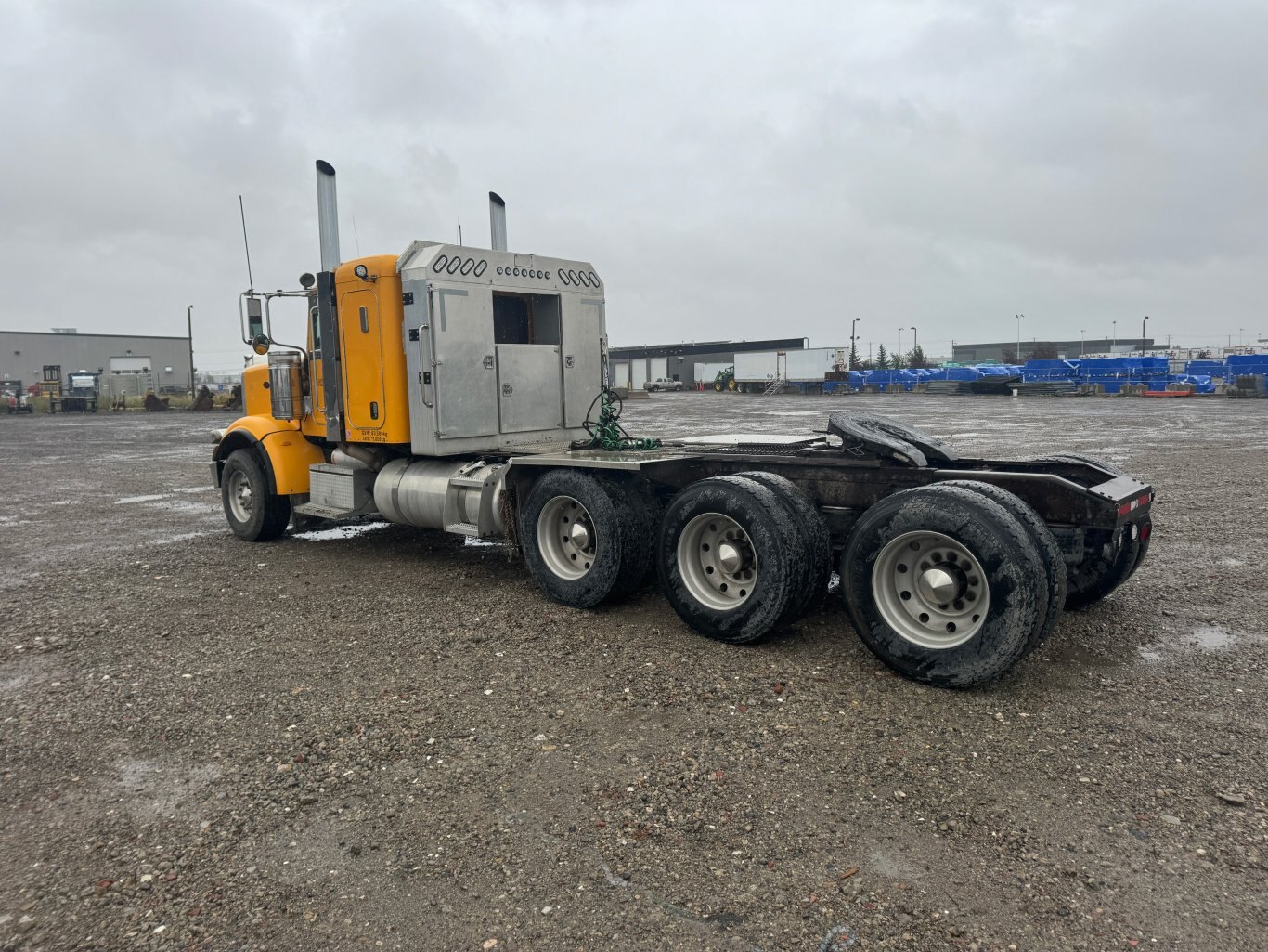 2010 Peterbilt 367 600 hp Triaxle 8996 JP